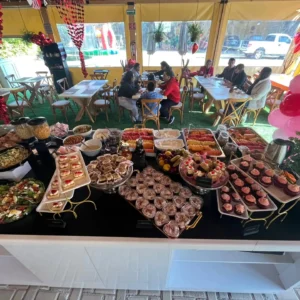 ¿Por Qué Comer en un Buffet en Tlaxcala? La Experiencia Completa en Romero Buffet